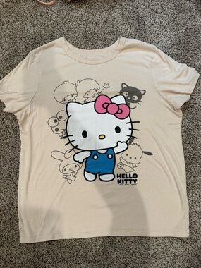 Hello Kitty Pink Bow Graphic Tee
